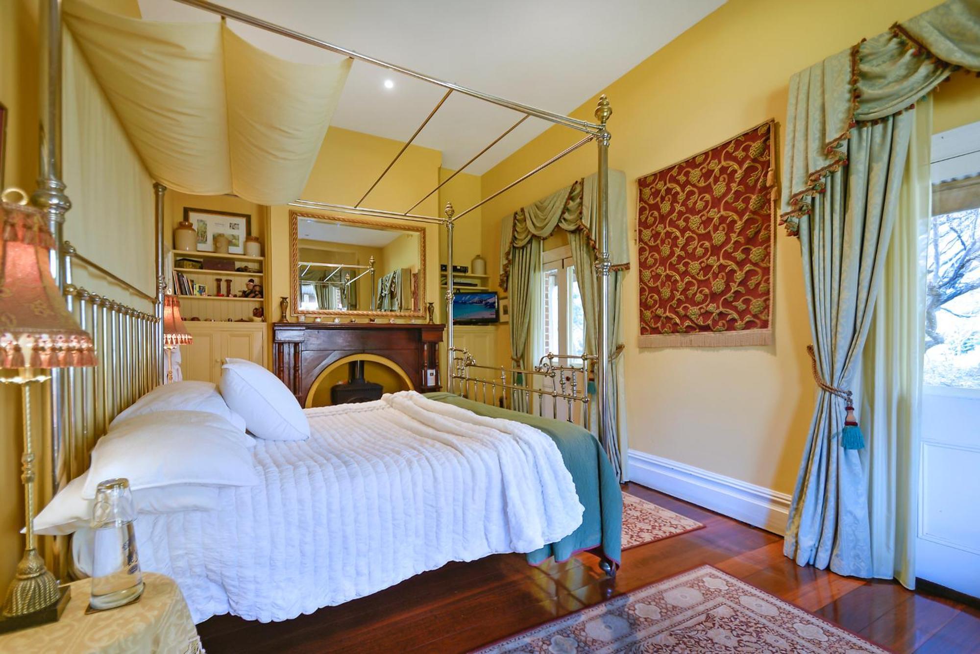 Ford House Bed & Breakfast 브릿지타운 외부 사진